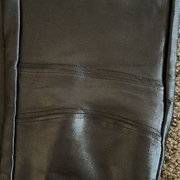 Koral Lead Moto High Rise Infinity Leggings - Multiple Sizes - Picture 6 of 8